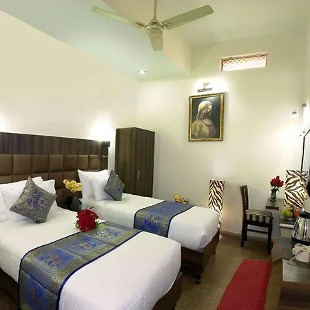 Hotel Dolphinn Agra